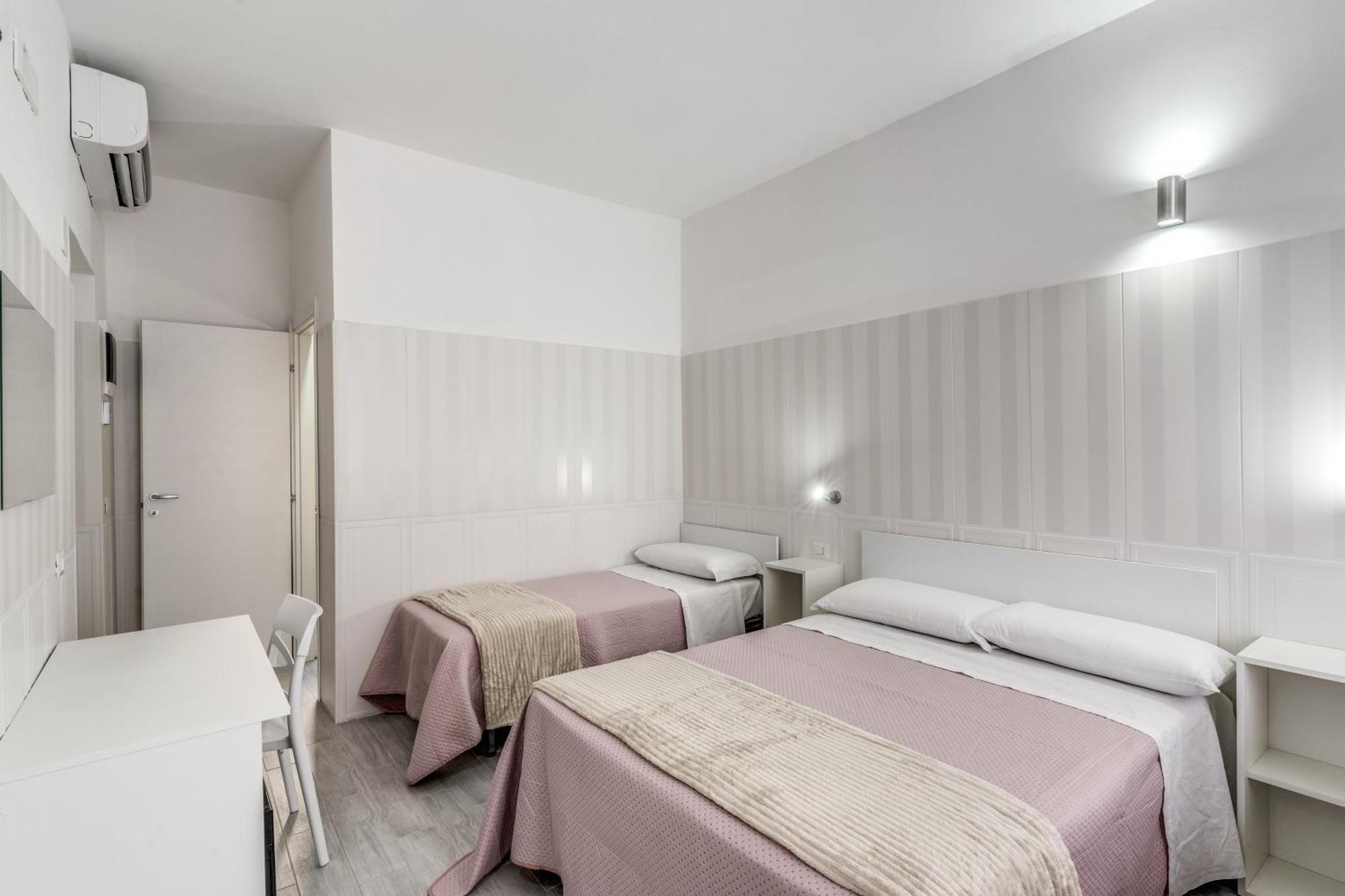Altadomus Roma Hotel Exterior photo